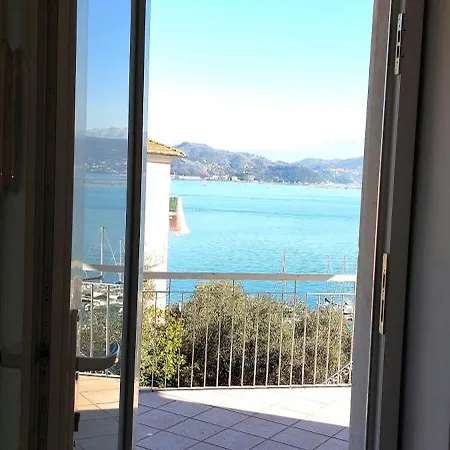 Casa vacanze La Terrazza Sulla Baia Di Le Grazie